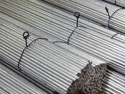 cut-straightened-wire